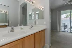 3019 Laurel Ridge Cir, Riviera Beach, FL 33404 - Photo 3