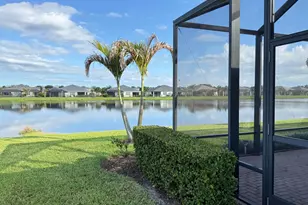 12845 SW Lake Fern Cir, Port Saint Lucie, FL 34987 - Photo 9