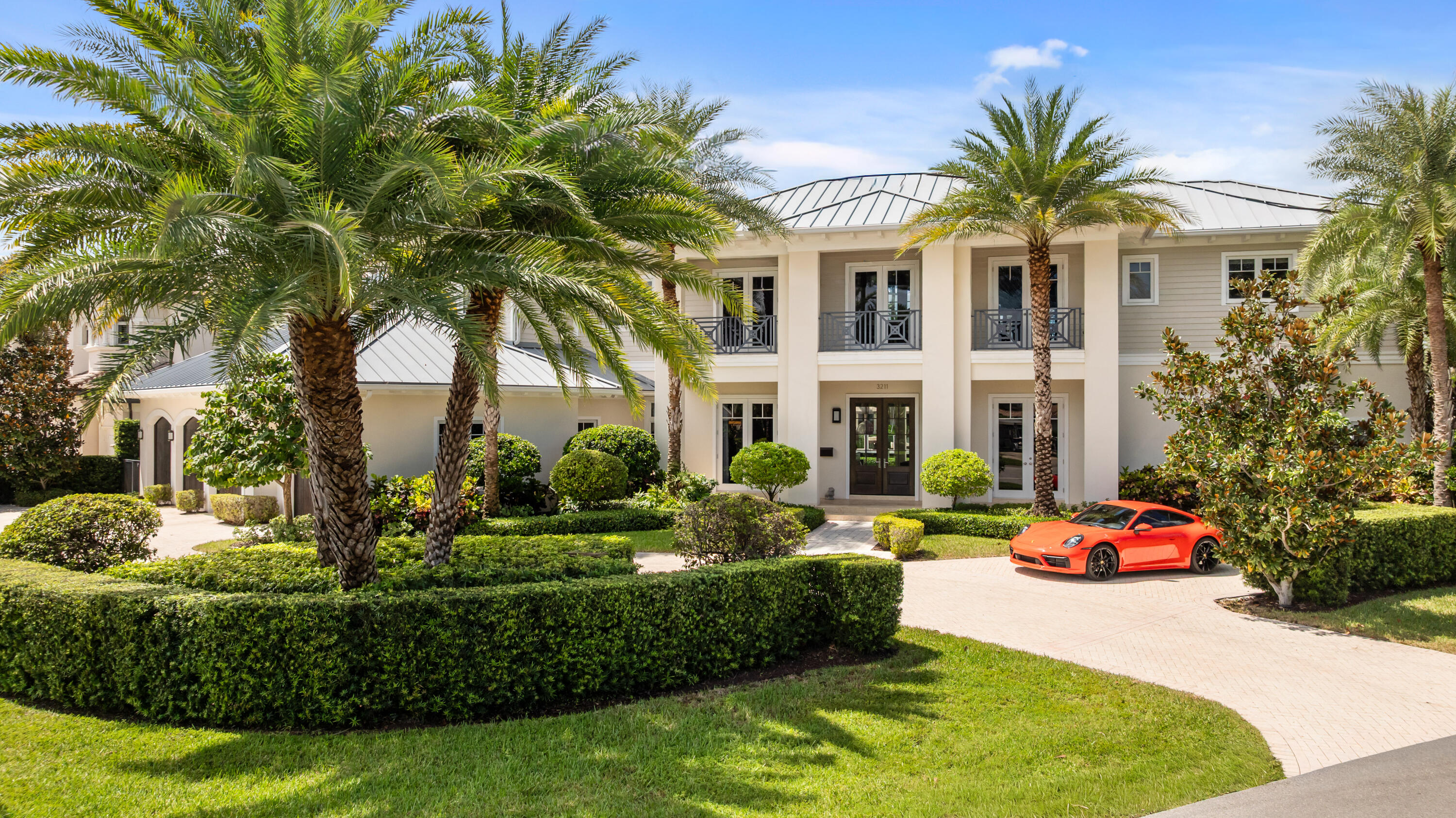 3211 NE 27th Ave - 3211 NE 27th Ave, Lighthouse Point, FL 33064 Luxury Property | Jose Angel Pina