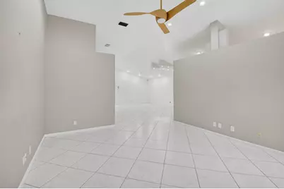 7558 Ironbridge Circle, Delray Beach, FL 33446 - Photo 15