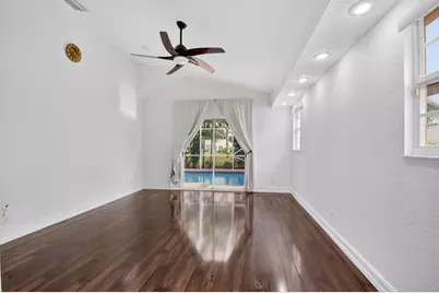 7558 Ironbridge Circle, Delray Beach, FL 33446 - Photo 25