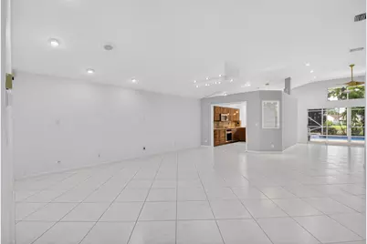 7558 Ironbridge Circle, Delray Beach, FL 33446 - Photo 5