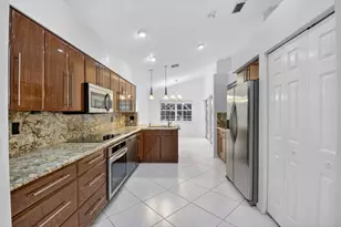 7558 Ironbridge Cir, Delray Beach, FL 33446 - Photo 21