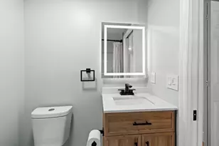 28 Wimbledon Lake Dr, Plantation, FL 33324 - Photo 19