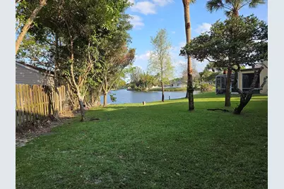 1888 SW 53rd Avenue, Plantation, FL 33317 - Photo 3