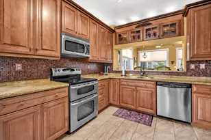 1888 SW 53rd Ave, Plantation, FL 33317 - Photo 11
