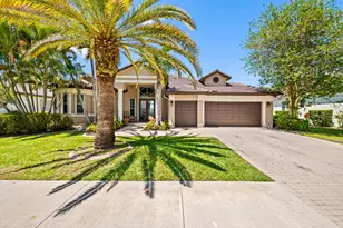 8027 N Savannah Cir, Davie, FL 33328 - Photo 1
