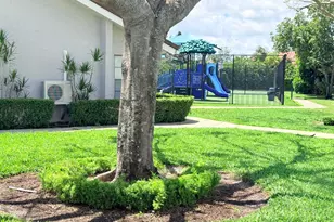 7797 San Marcos Pl, Boca Raton, FL 33433 - Photo 19