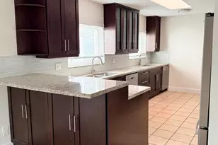 7797 San Marcos Pl, Boca Raton, FL 33433 - Photo 5