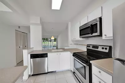 2297 SW 15th Street #125, Deerfield Beach, FL 33442 - Photo 7
