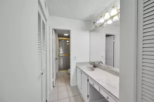 2297 SW 15th St, Deerfield Beach, FL 33442 - Photo 17