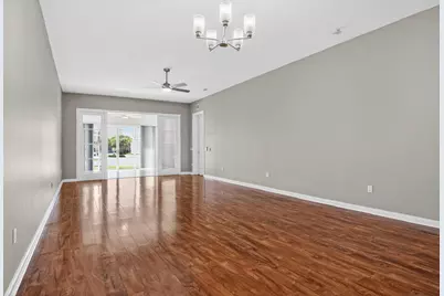 37 E Harbour Isle Dr Drive E #106, Fort Pierce, FL 34949 - Photo 13