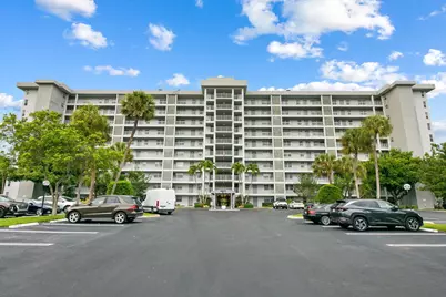 4015 W Palm Aire Drive, Pompano Beach, FL 33069 - Photo 1