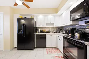 4015 W Palm Aire Dr, Pompano Beach, FL 33069 - Photo 11