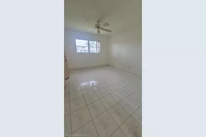 2805 Crosley Drive E #Apt E, West Palm Beach, FL 33415 - Photo 9