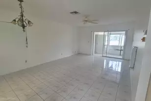 2805 Crosley Dr E, West Palm Beach, FL 33415 - Photo 5