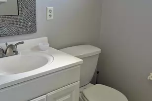 2805 Crosley Dr E, West Palm Beach, FL 33415 - Photo 15