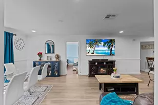 1909 NW 94th Ave, Coral Springs, FL 33071 - Photo 25