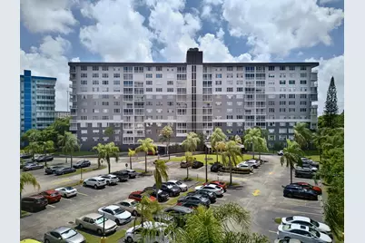3850 Washington Street #212, Hollywood, FL 33021 - Photo 1