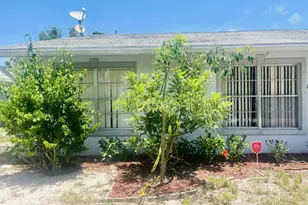 8905 SE Sandy Ln, Hobe Sound, FL 33455 - Photo 1
