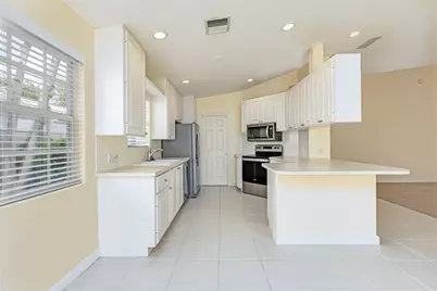 10714 SW Elsinore Drive, Port Saint Lucie, FL 34987 - Photo 5