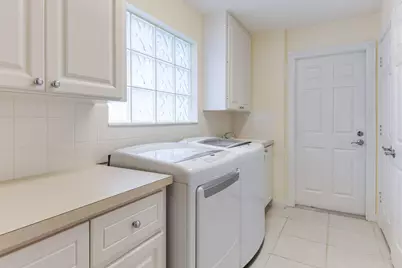 10714 SW Elsinore Drive, Port Saint Lucie, FL 34987 - Photo 17