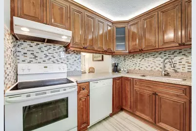 2855 Garden Drive S #102, Lake Worth Beach, FL 33461 - Photo 1