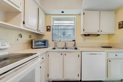 18081 SE Country Club Drive #132, Jupiter, FL 33469 - Photo 13