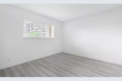 2208 S Cypress Bend Drive #407, Pompano Beach, FL 33069 - Photo 13