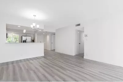2208 S Cypress Bend Drive #407, Pompano Beach, FL 33069 - Photo 11