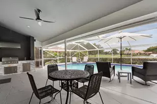 2 Old Fence Rd, Palm Beach Gardens, FL 33418 - Photo 7