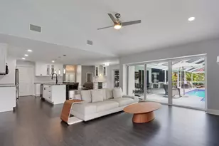 2 Old Fence Rd, Palm Beach Gardens, FL 33418 - Photo 23