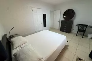 300 Georgia St, Hollywood, FL 33019 - Photo 45