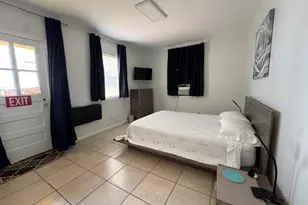 300 Georgia St, Hollywood, FL 33019 - Photo 55