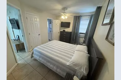 300 Georgia Street #1-5, Hollywood, FL 33019 - Photo 27