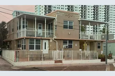 300 Georgia Street #1-5, Hollywood, FL 33019 - Photo 3