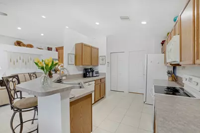 5335 Vernio Lane, Boynton Beach, FL 33437 - Photo 19