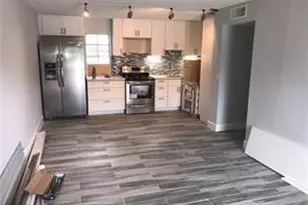 905 NE 28th St, Wilton Manors, FL 33334 - Photo 3