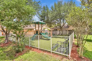 8991 NW 53rd St, Sunrise, FL 33351 - Photo 39