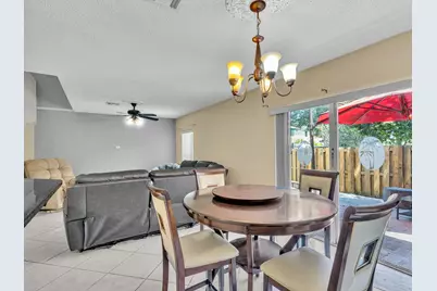 8991 NW 53rd Street, Sunrise, FL 33351 - Photo 17