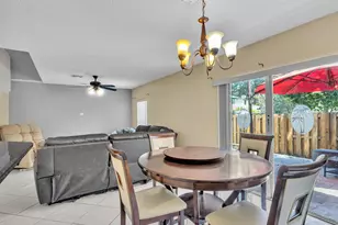 8991 NW 53rd St, Sunrise, FL 33351 - Photo 17