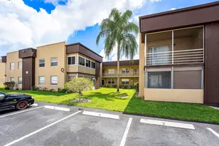 790 Burgundy Q, Delray Beach, FL 33484 - Photo 9