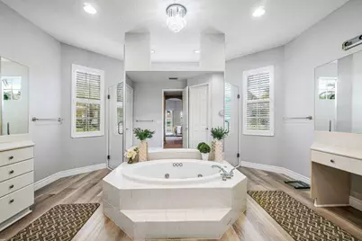 11750 Osprey Pointe Circle, Wellington, FL 33449 - Photo 19
