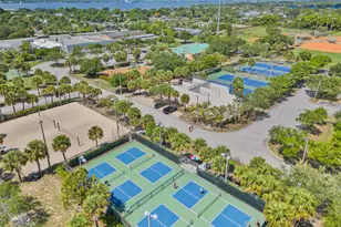 1644 NE Arch Ave, Jensen Beach, FL 34957 - Photo 27