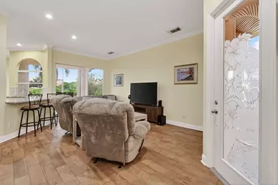 750 SW Aruba, Port Saint Lucie, FL 34986 - Photo 5