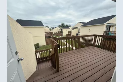 633 Executive Center Drive #L202, West Palm Beach, FL 33401 - Photo 9