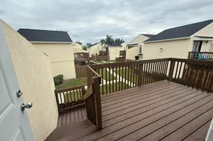 633 Executive Center Dr, West Palm Beach, FL 33401 - Photo 9