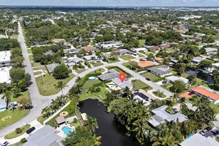1510 Carandis Cir, Lake Clarke Shores, FL 33406 - Photo 7