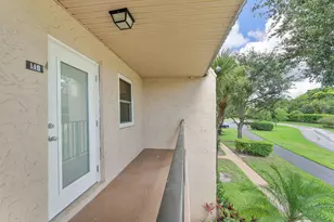 118 Lake Constance Dr, West Palm Beach, FL 33411 - Photo 19