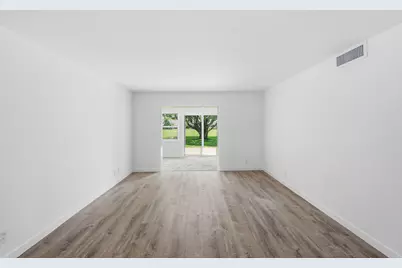 330 NE 26th Avenue #112, Boynton Beach, FL 33435 - Photo 11